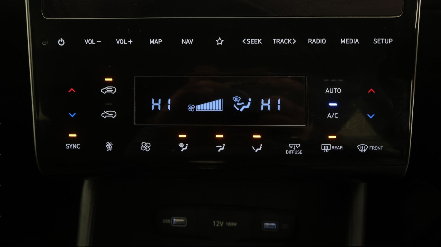 Used Hyundai TUCSON 2022 for sale - 77662632: Photo 12