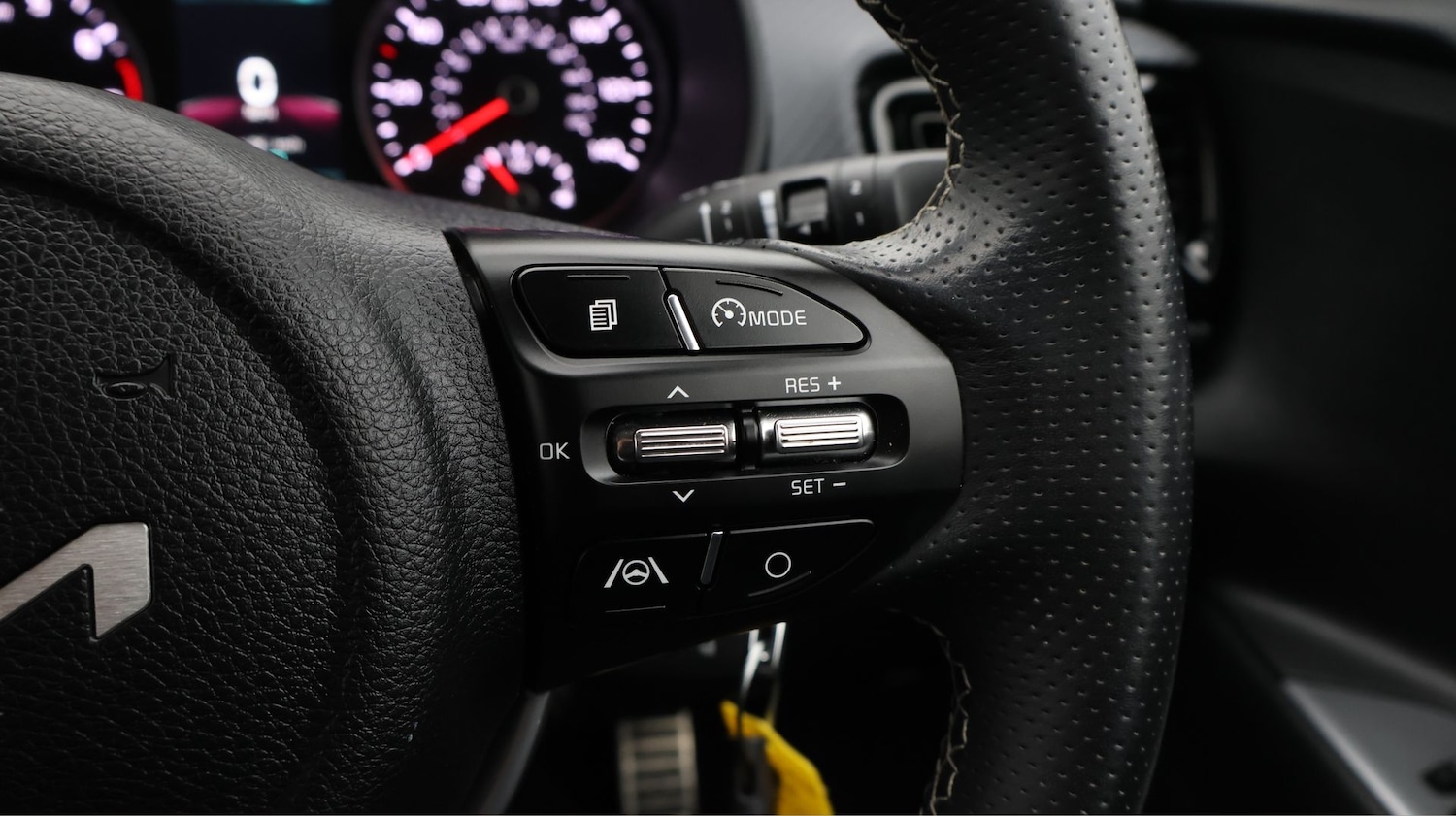 Used Kia Stonic 2023 for sale - 77355066: Photo 21