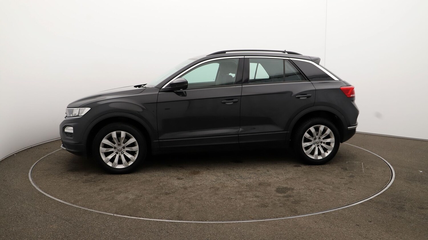 Used Volkswagen T-Roc 2020 for sale - 76808520: Photo 57
