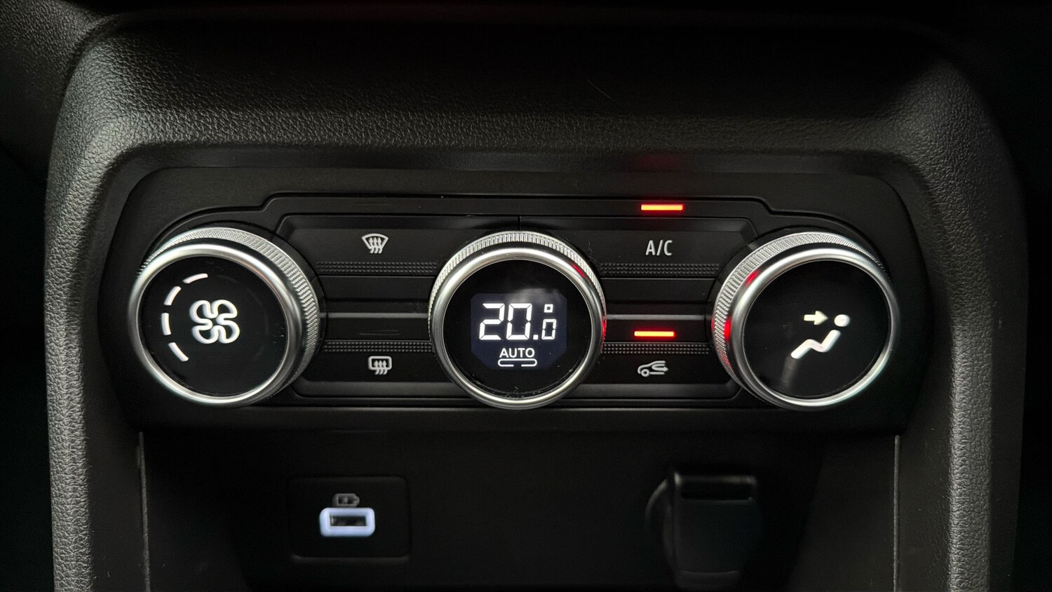 Used Dacia Sandero Stepway 2021 for sale - 77844547: Photo 11