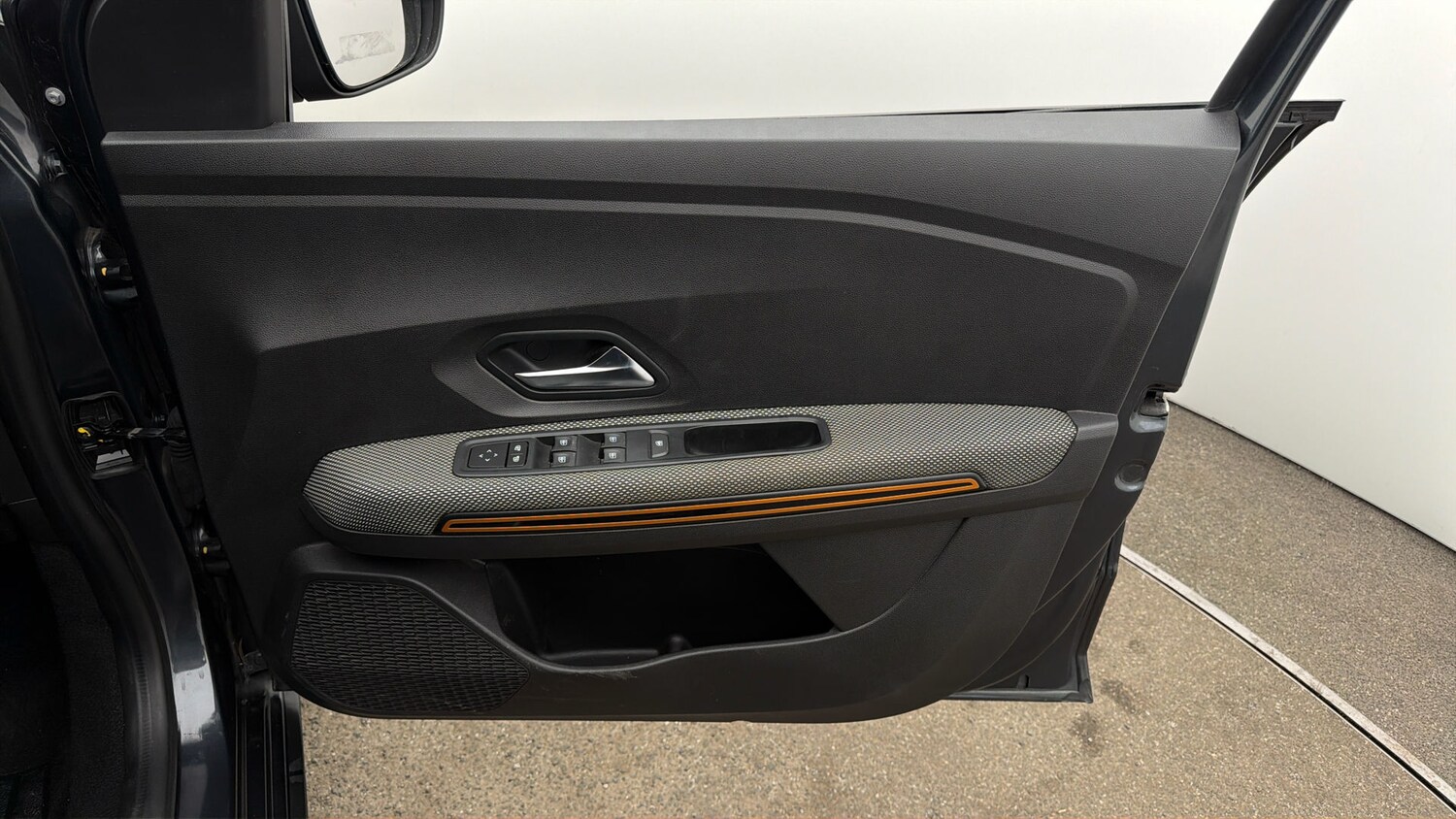 Used Dacia Sandero Stepway 2021 for sale - 77844547: Photo 14