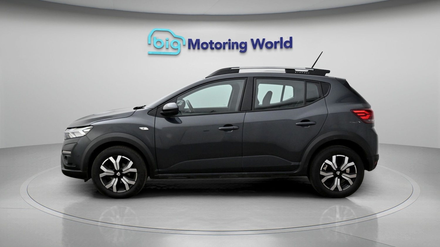 Used Dacia Sandero Stepway 2021 for sale - 77844547: Photo 4
