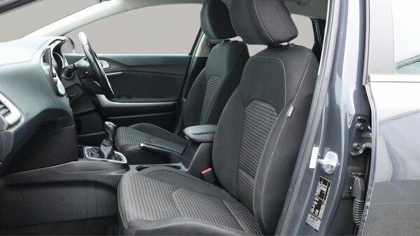 Used Kia Ceed 2022 for sale - 76199952: Photo 15