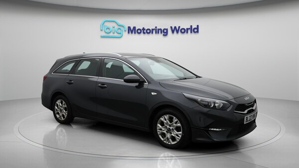 Used Kia Ceed 2022 for sale - 76199952: Photo 2