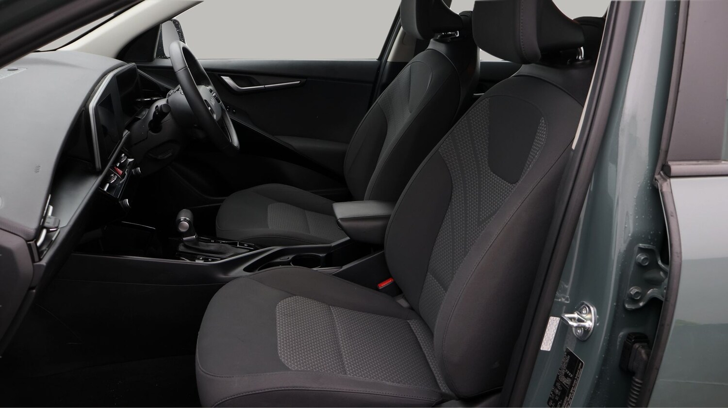 Used Kia Niro 2023 for sale - 77248067: Photo 14