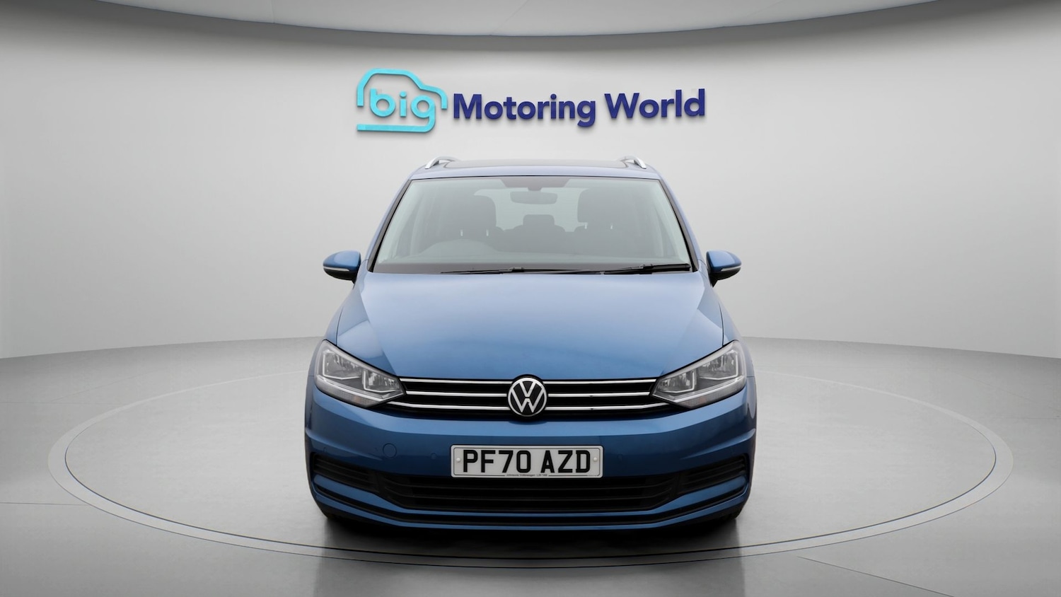 Used Volkswagen Touran for sale - 77206869: Photo 2