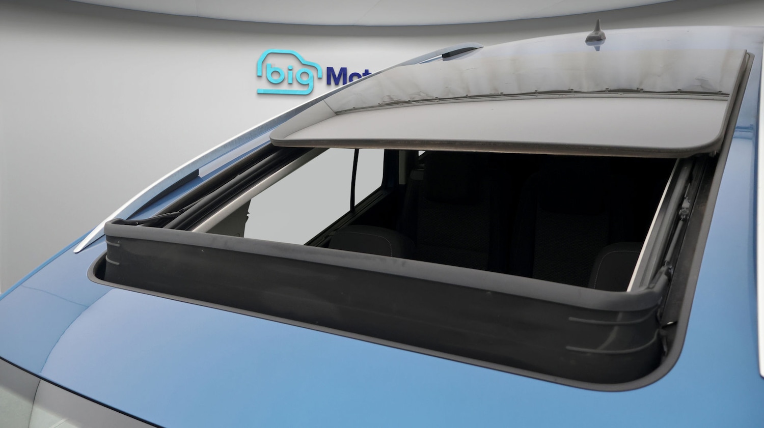 Used Volkswagen Touran for sale - 77206869: Photo 20