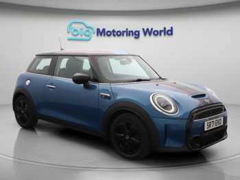 2022 (71) - 2.0 Cooper S Classic Hatchback 3dr Petrol Steptronic Euro 6 (s/s) (178 ps)