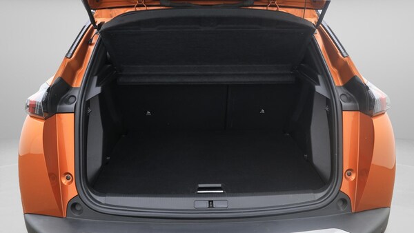 Used Peugeot 2008 2021 for sale - 75588357: Photo 18
