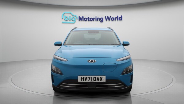 Used Hyundai KONA 2021 for sale - 76152977: Photo 3