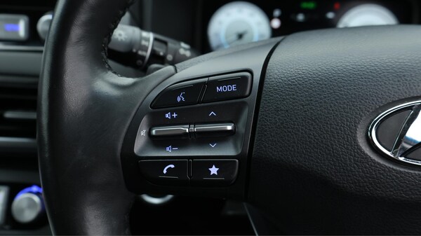 Used Hyundai KONA 2021 for sale - 76152977: Photo 41