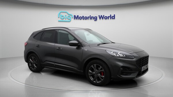 Used Ford Kuga 2022 for sale - 75578725: Photo 2