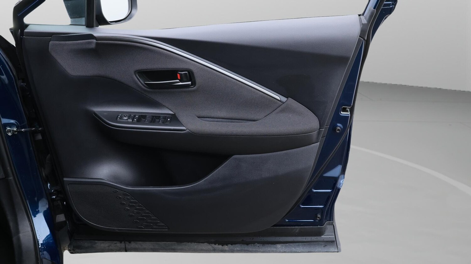 Used Toyota C-HR for sale - 76527797: Photo 16