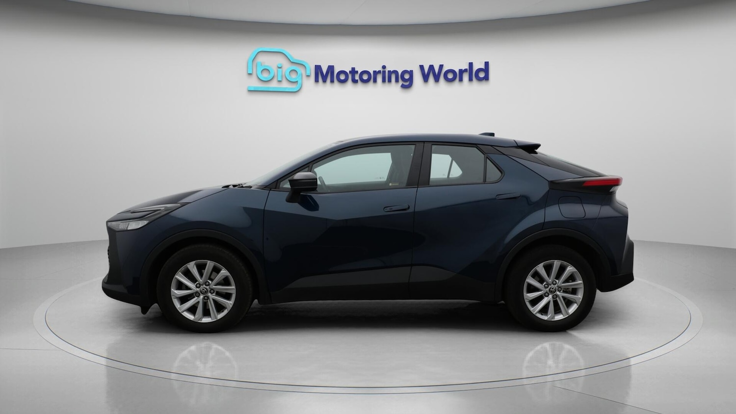Used Toyota C-HR for sale - 76527797: Photo 5