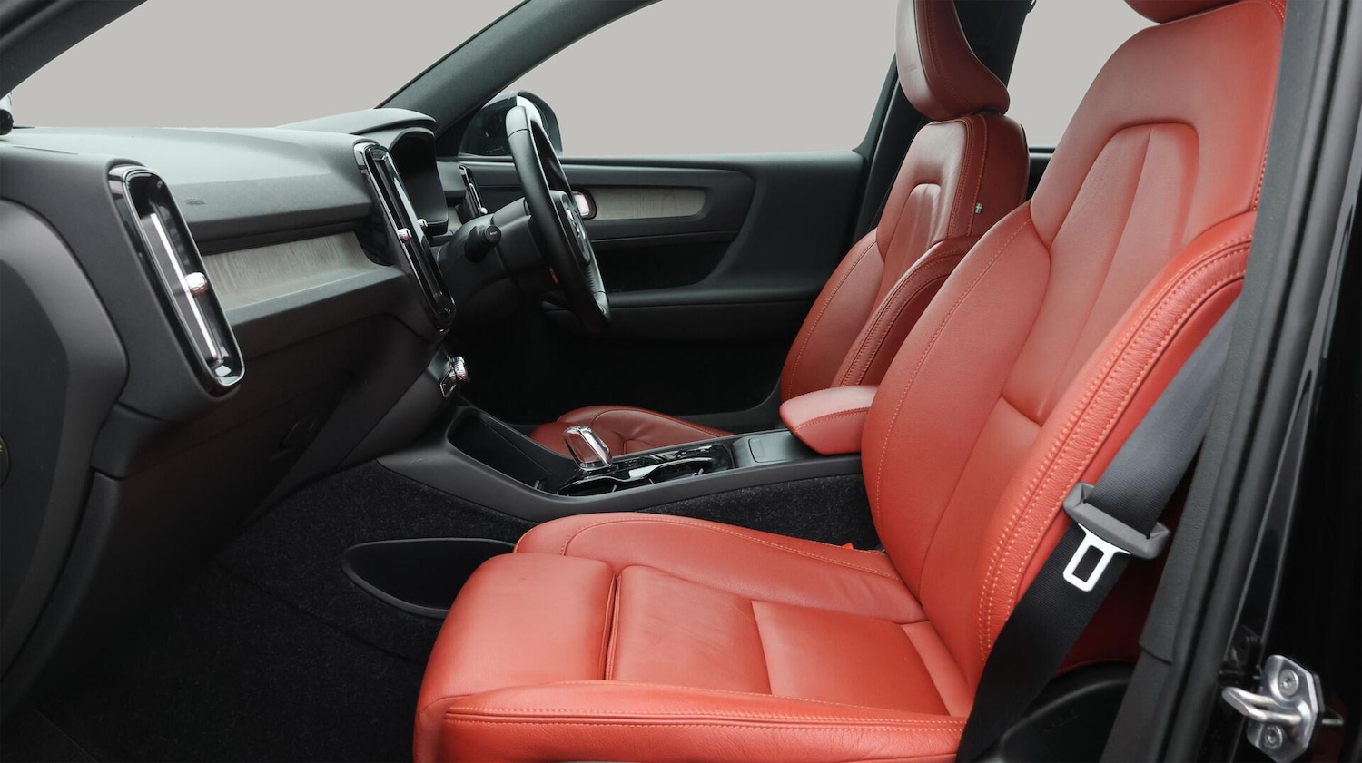 Used Volvo XC40 2020 for sale - 76560929: Photo 15