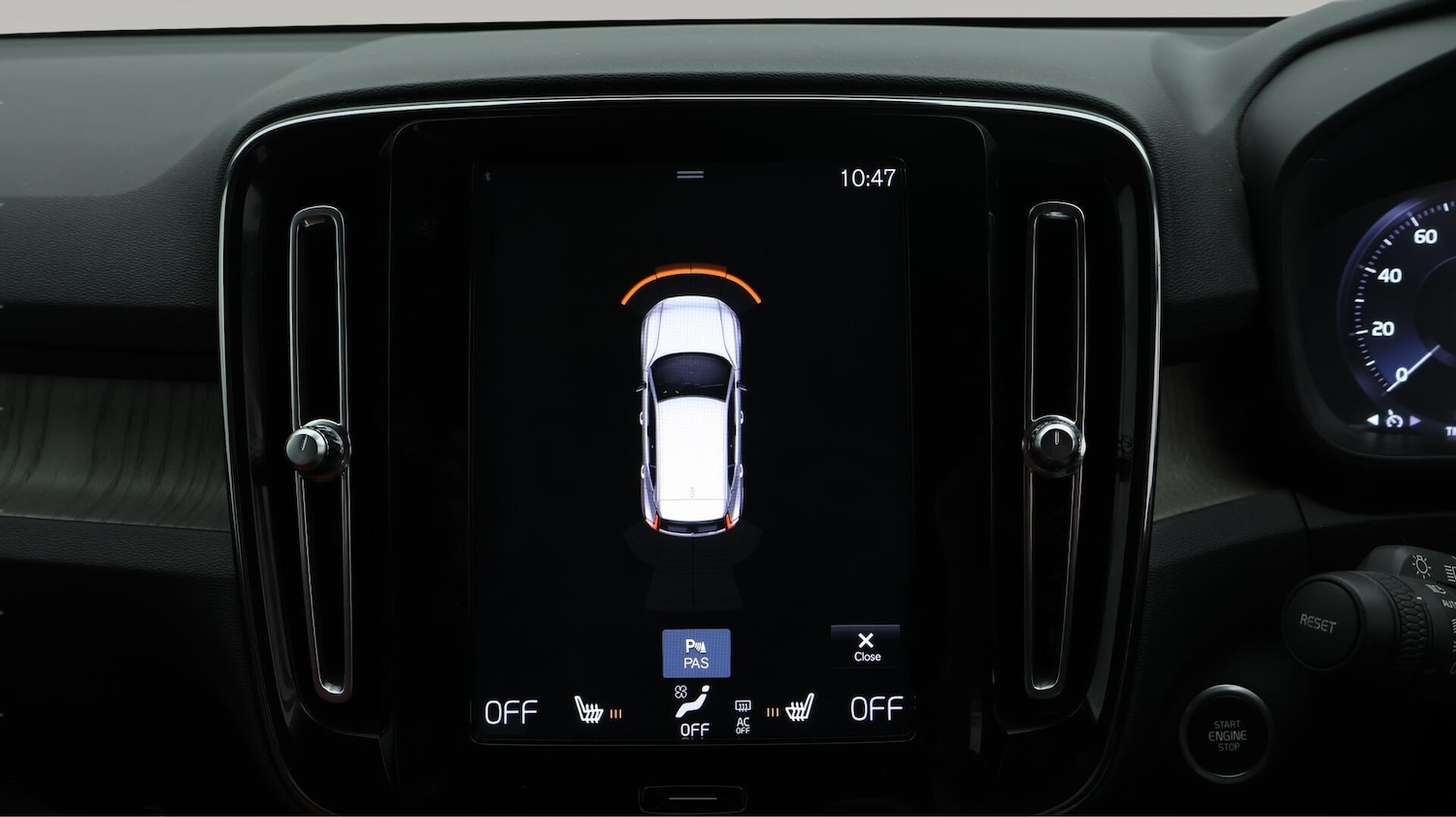 Used Volvo XC40 2020 for sale - 76560929: Photo 28