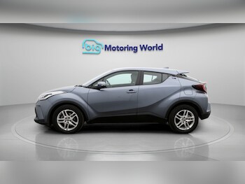 Used Toyota C-HR 2023 for sale - 77378318: Photo