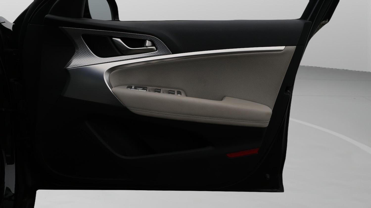 Used Genesis G70 2022 for sale - 76484949: Photo 15