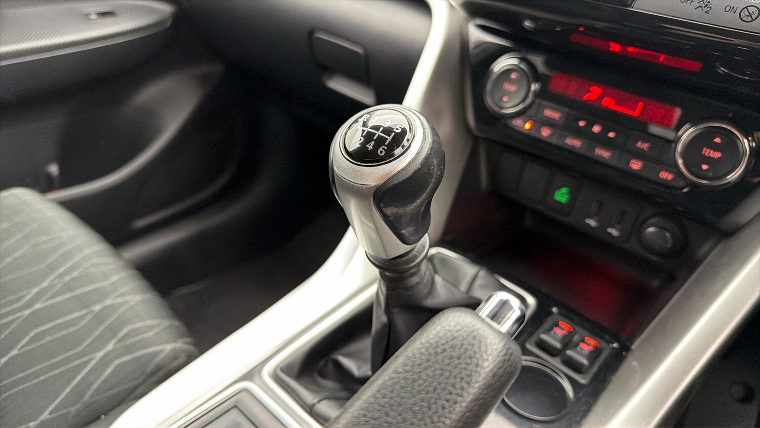 Used Mitsubishi Eclipse Cross 2021 for sale - 77829607: Photo 24