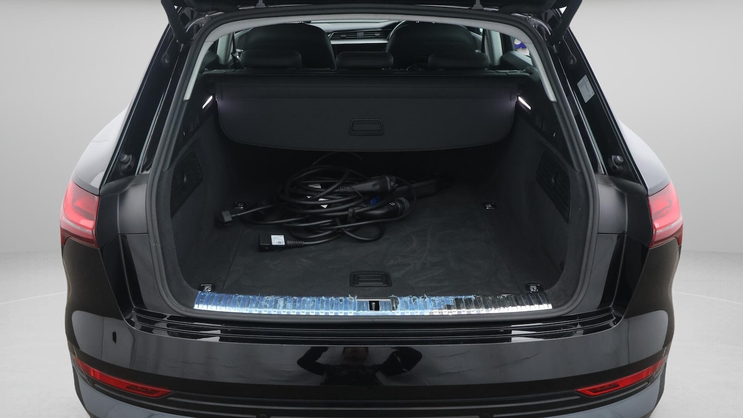 Used Audi e-tron 2021 for sale - 76537997: Photo 18