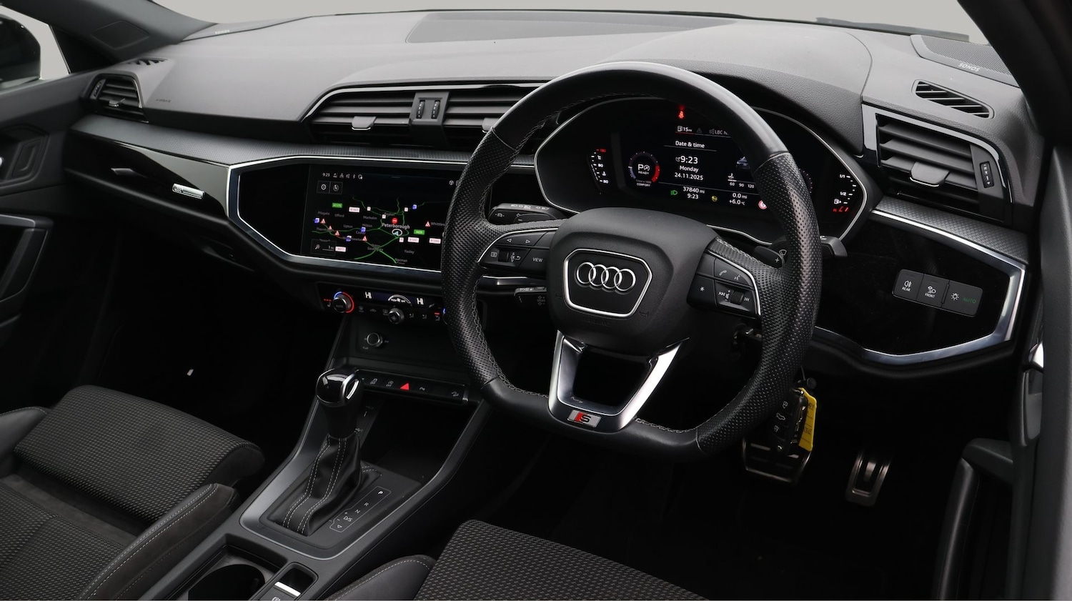 Used Audi Q3 2022 for sale - 77208860: Photo 9