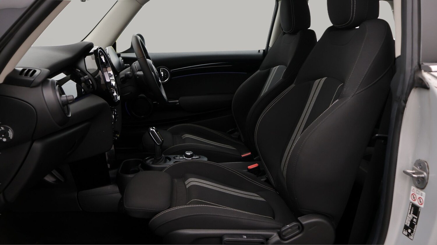 Used MINI Hatch 2021 for sale - 77182129: Photo 14