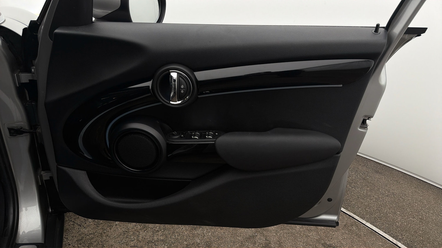 Used MINI Hatch 2023 for sale - 78090457: Photo 14