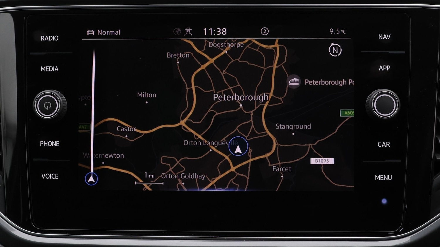 Used Volkswagen T-Roc 2022 for sale - 77342783: Photo 11