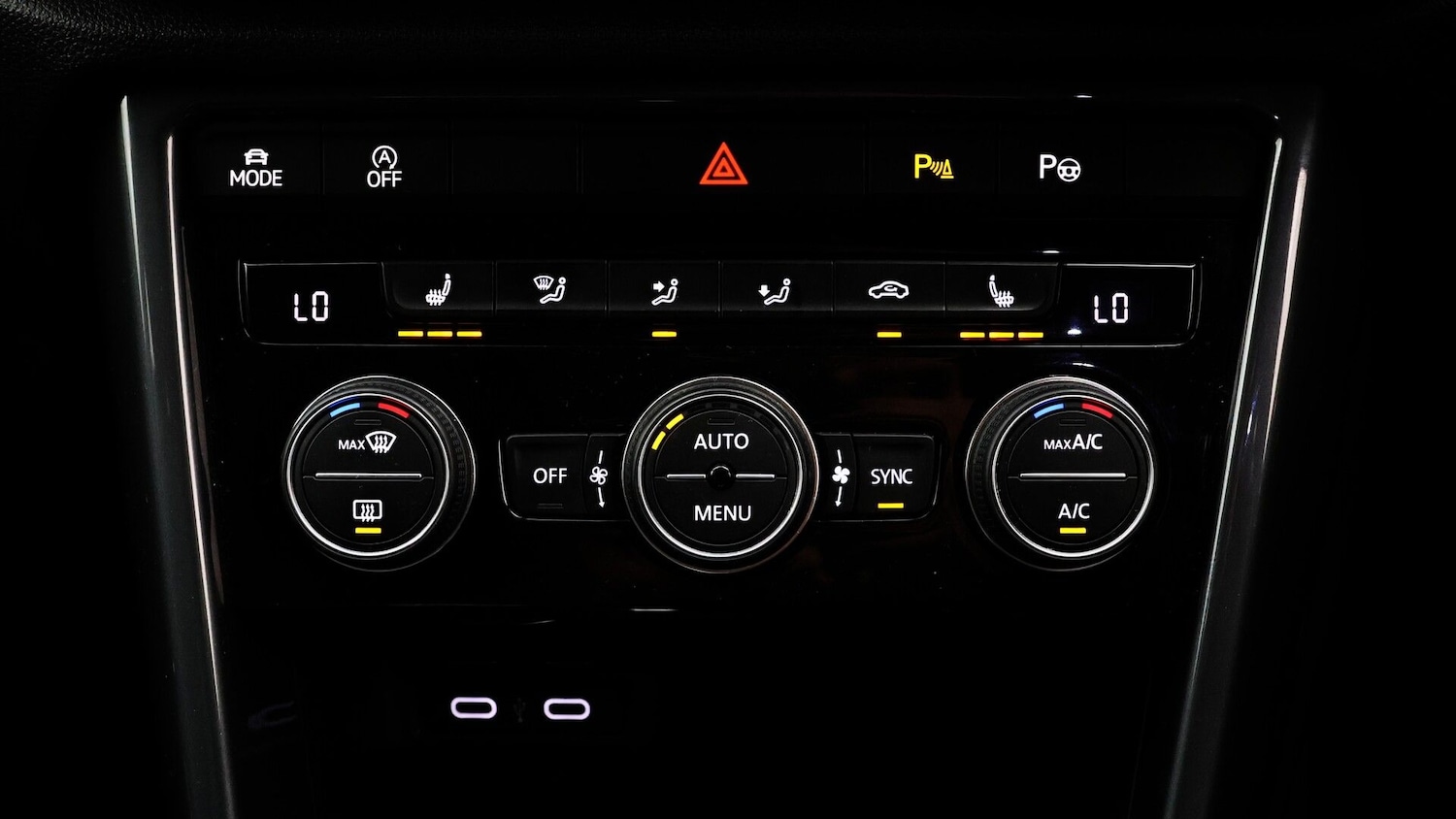 Used Volkswagen T-Roc 2022 for sale - 77342783: Photo 12