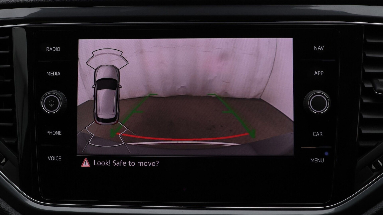 Used Volkswagen T-Roc 2022 for sale - 77342783: Photo 23