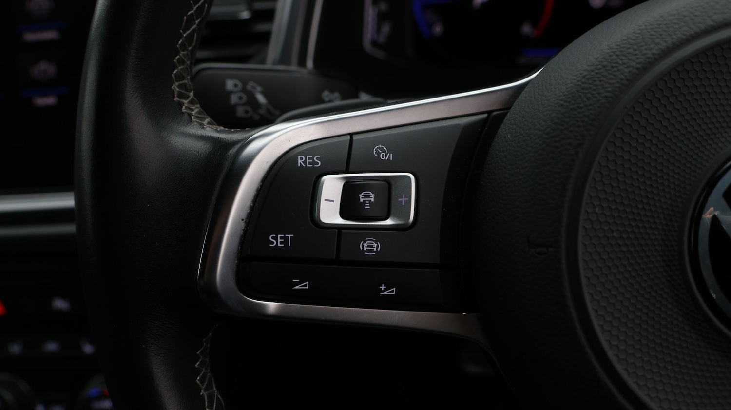 Used Volkswagen T-Roc 2022 for sale - 77342783: Photo 26