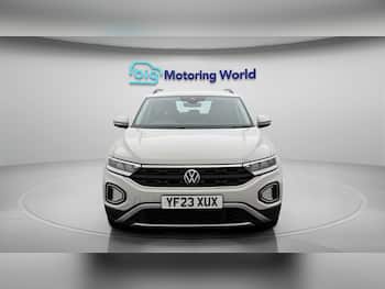 Used Volkswagen T-Roc 2023 for sale - 79826140: Photo