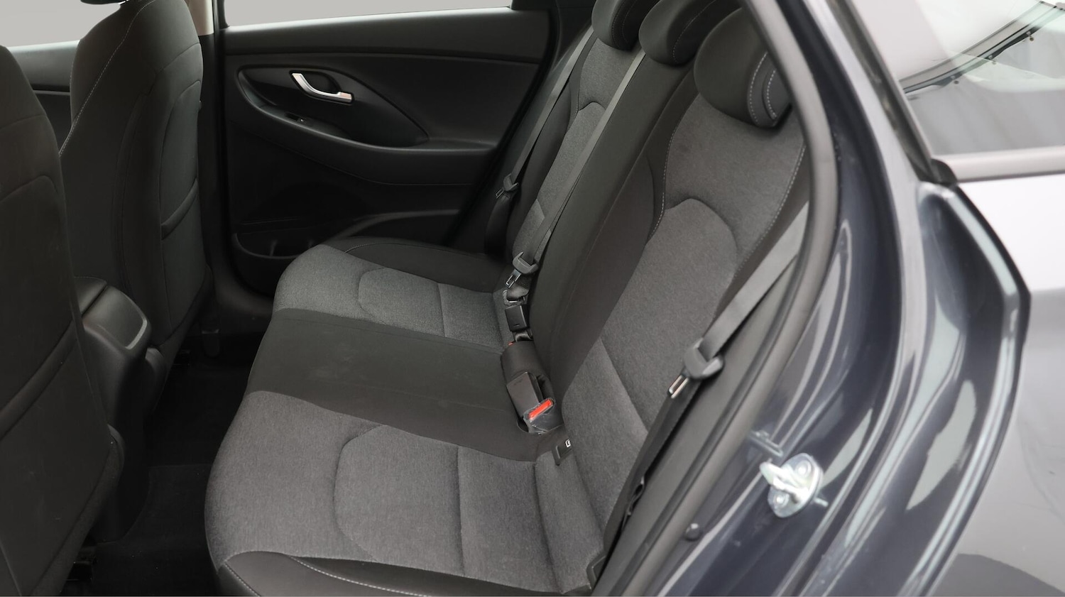 Used Hyundai i30 2023 for sale - 76572391: Photo 17