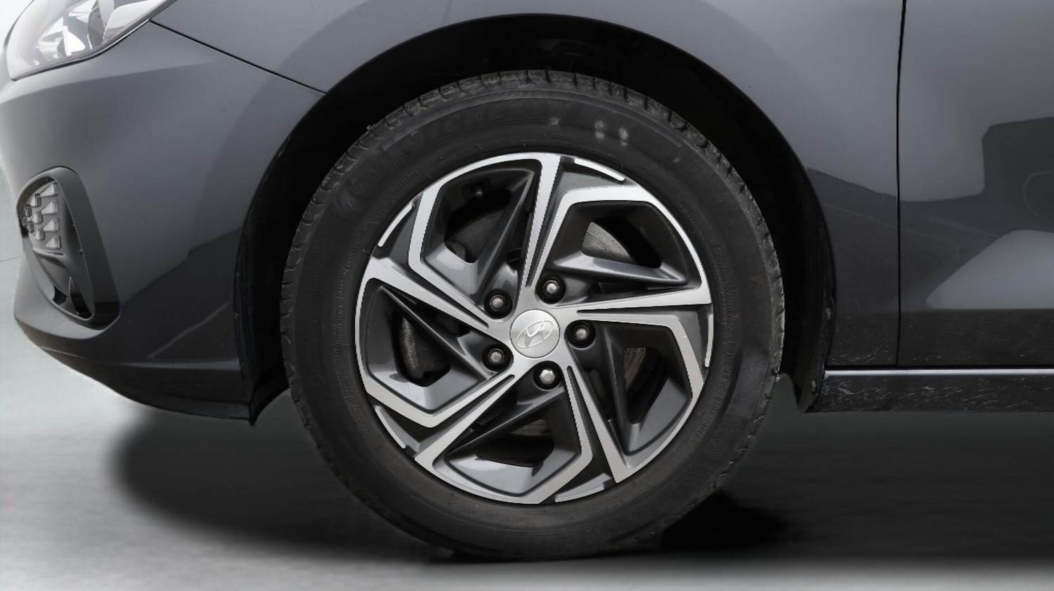 Used Hyundai i30 2023 for sale - 76572391: Photo 19