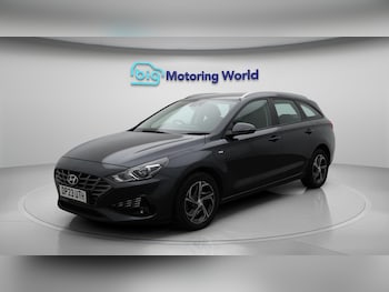 Used Hyundai i30 2023 for sale - 76572391: Photo