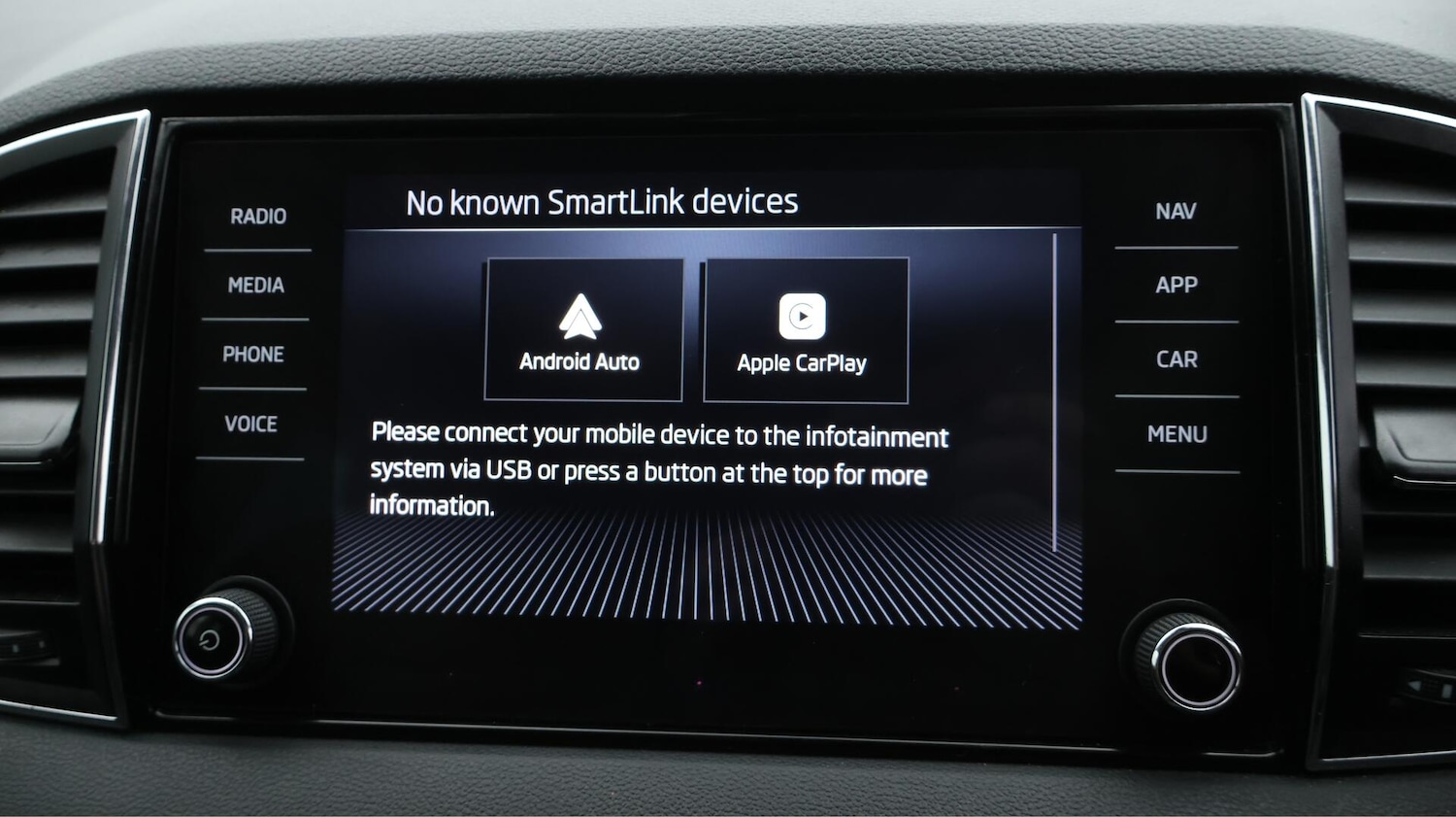 Used Skoda Karoq 2024 for sale - 76644714: Photo 27