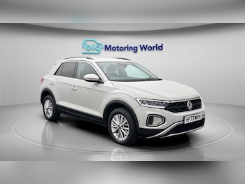 Used Volkswagen T-Roc 2023 for sale - 78971932: Photo