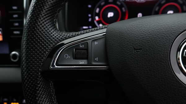 Used Skoda Karoq 2019 for sale - 76306918: Photo 29