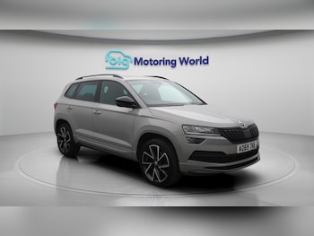 Used Skoda Karoq 2019 for sale - 76306918: Photo 2