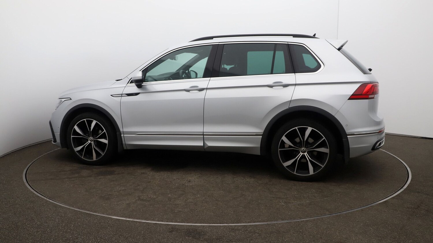 Used Volkswagen Tiguan for sale - 76808939: Photo 52