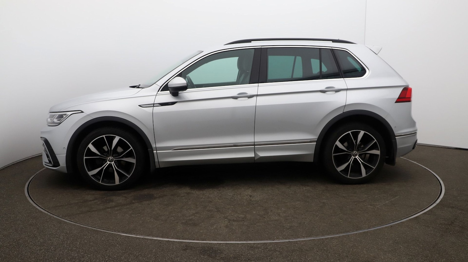 Used Volkswagen Tiguan for sale - 76808939: Photo 59