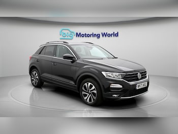 Used Volkswagen T-Roc 2021 for sale - 78804590: Photo