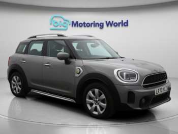 (70) - 1.5 10kWh Cooper SE Classic SUV 5dr Petrol Plug-in Hybrid Auto ALL4 Euro 6