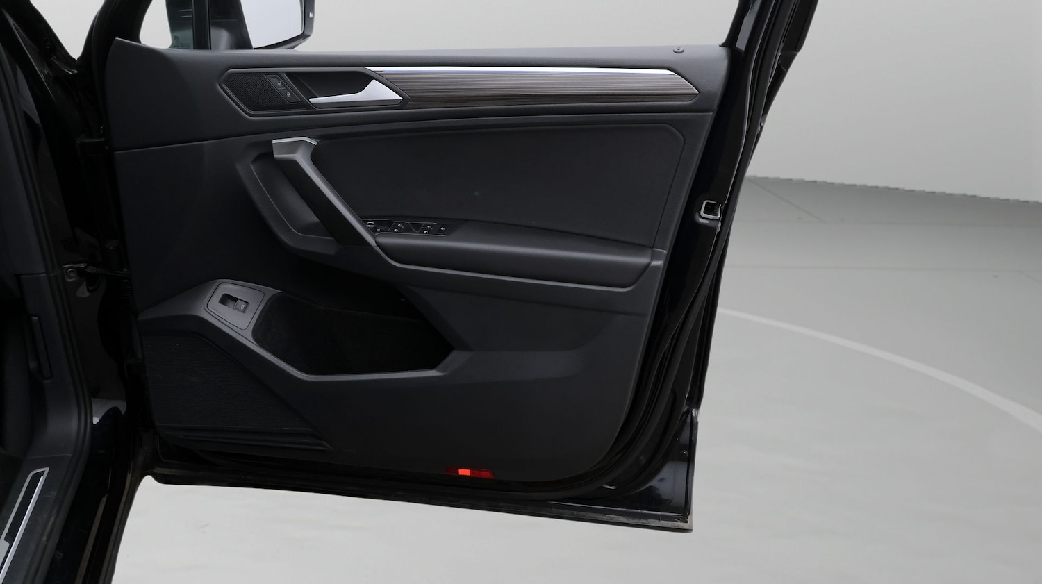 Used Volkswagen Tiguan Allspace 2025 for sale - 77878798: Photo 15