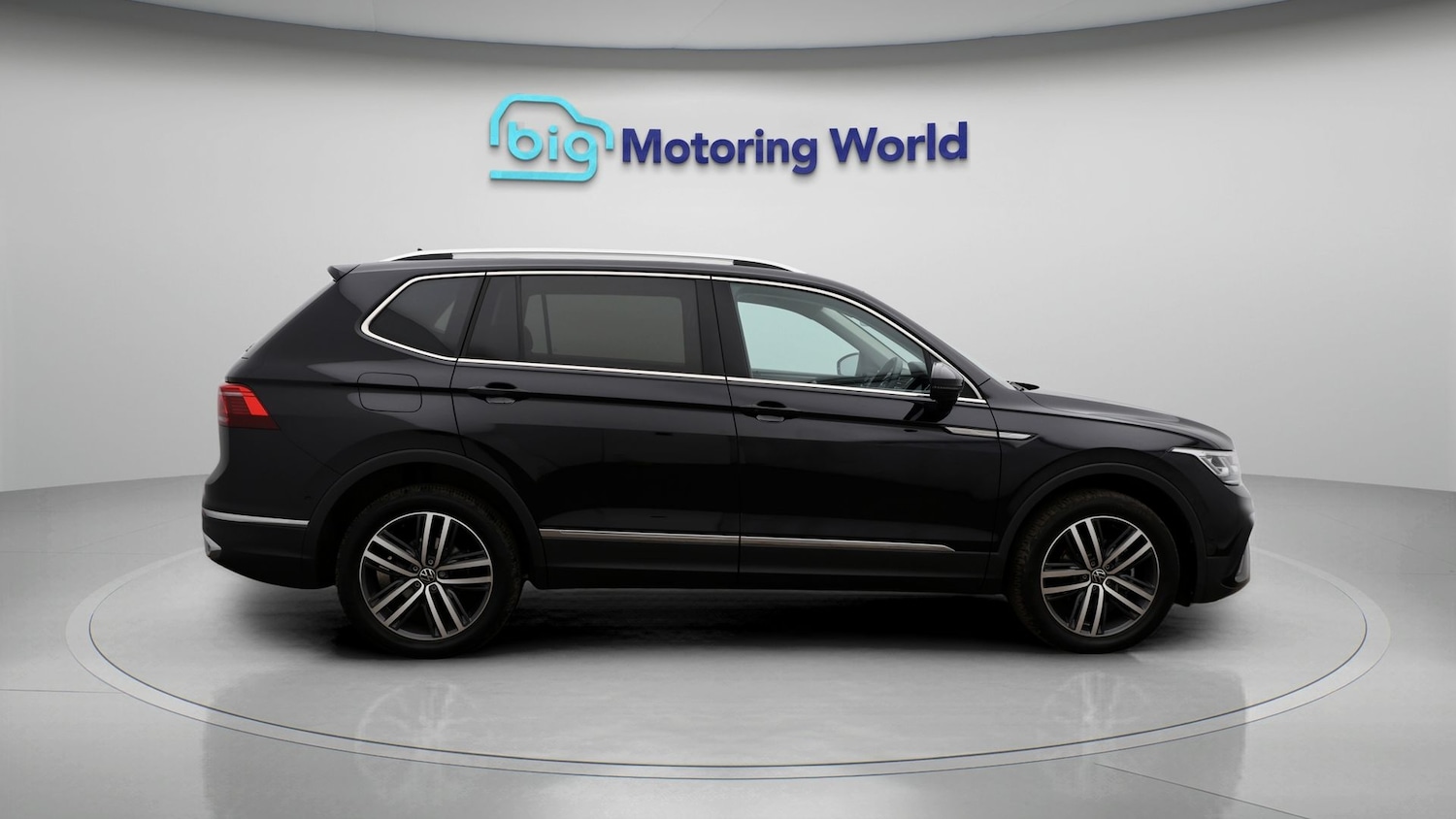 Used Volkswagen Tiguan Allspace 2025 for sale - 77878798: Photo 8