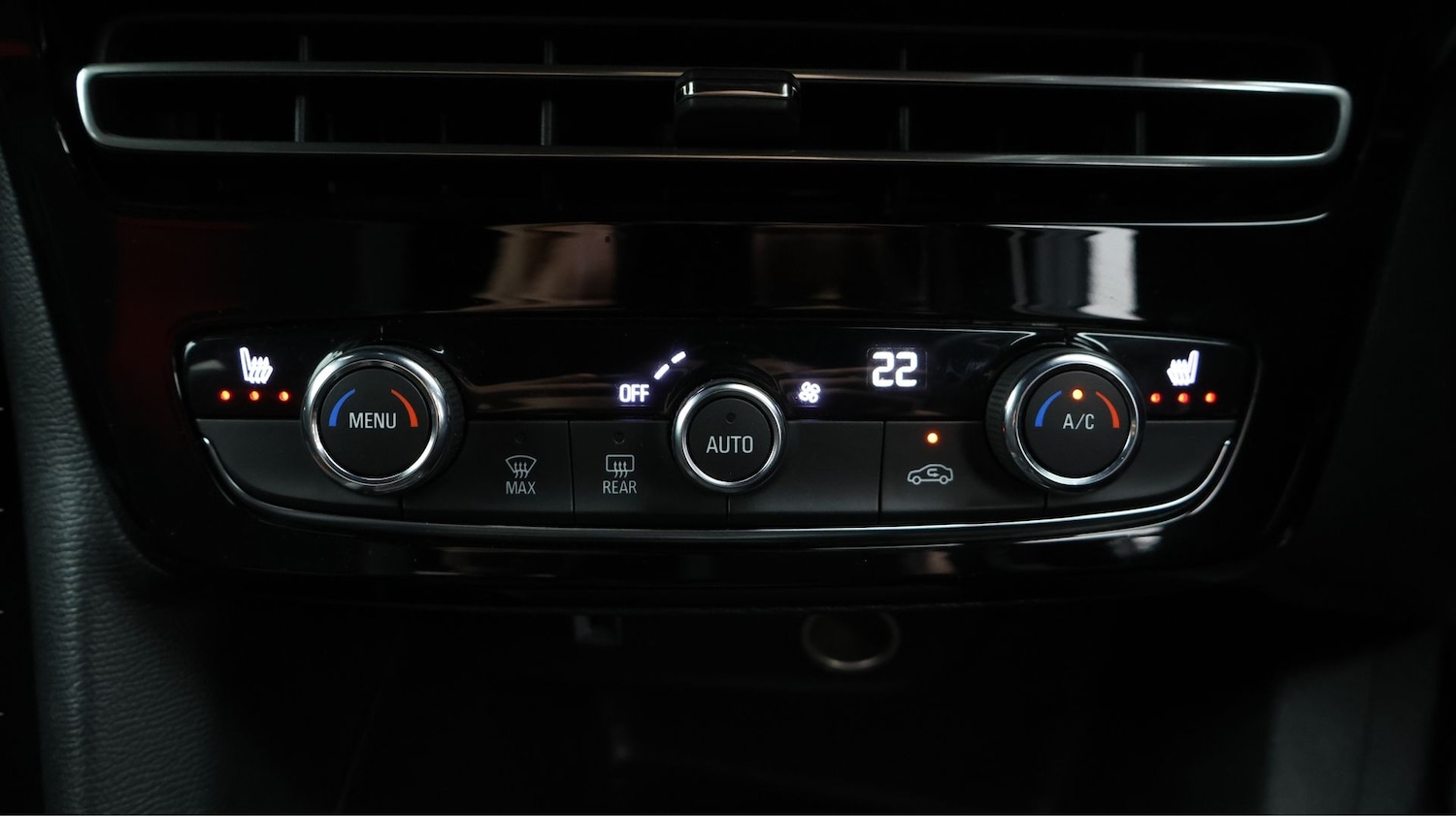 Used Vauxhall Mokka 2022 for sale - 77337427: Photo 12