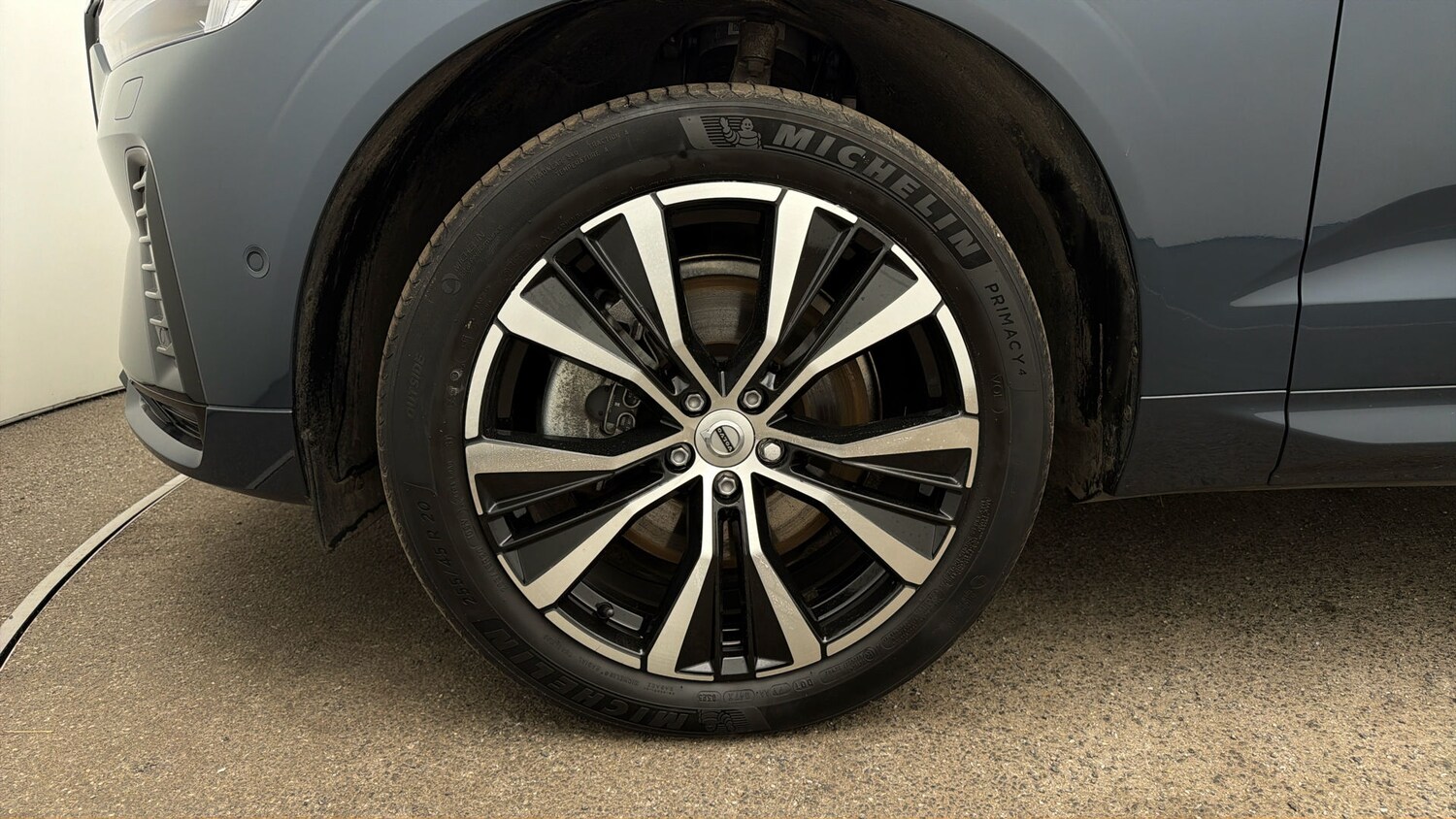 Used Volvo XC60 2023 for sale - 77962091: Photo 17