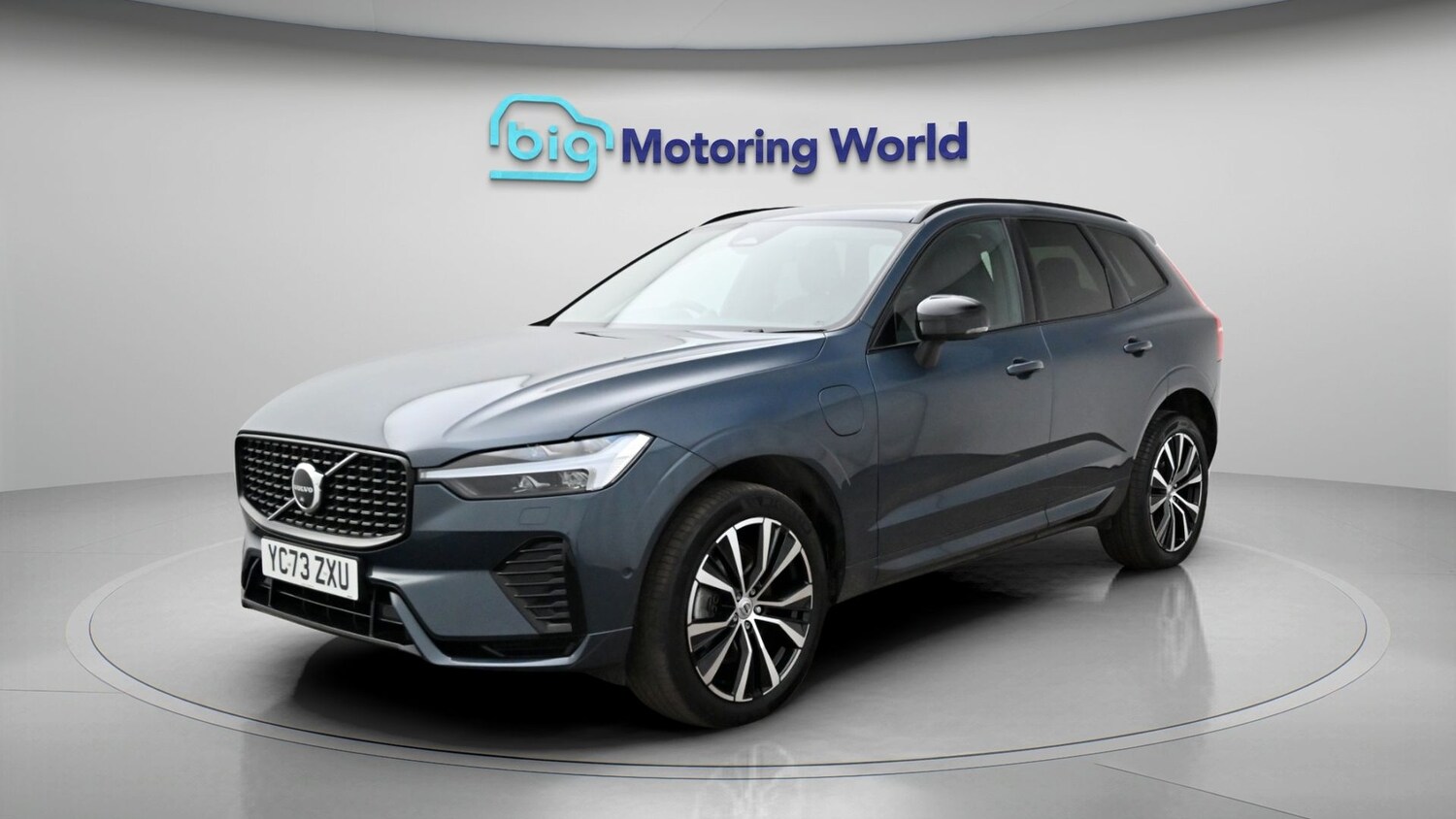 Used Volvo XC60 2023 for sale - 77962091: Photo 3