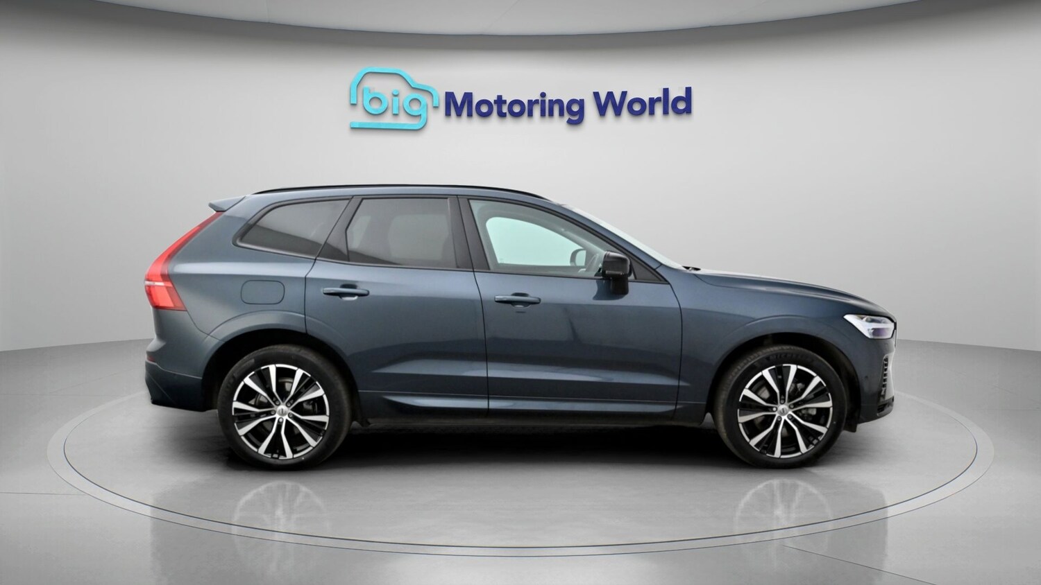 Used Volvo XC60 2023 for sale - 77962091: Photo 8