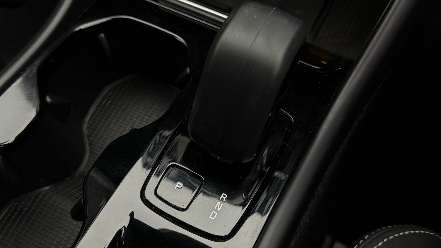 Used Volvo XC40 2023 for sale - 78083871: Photo 25